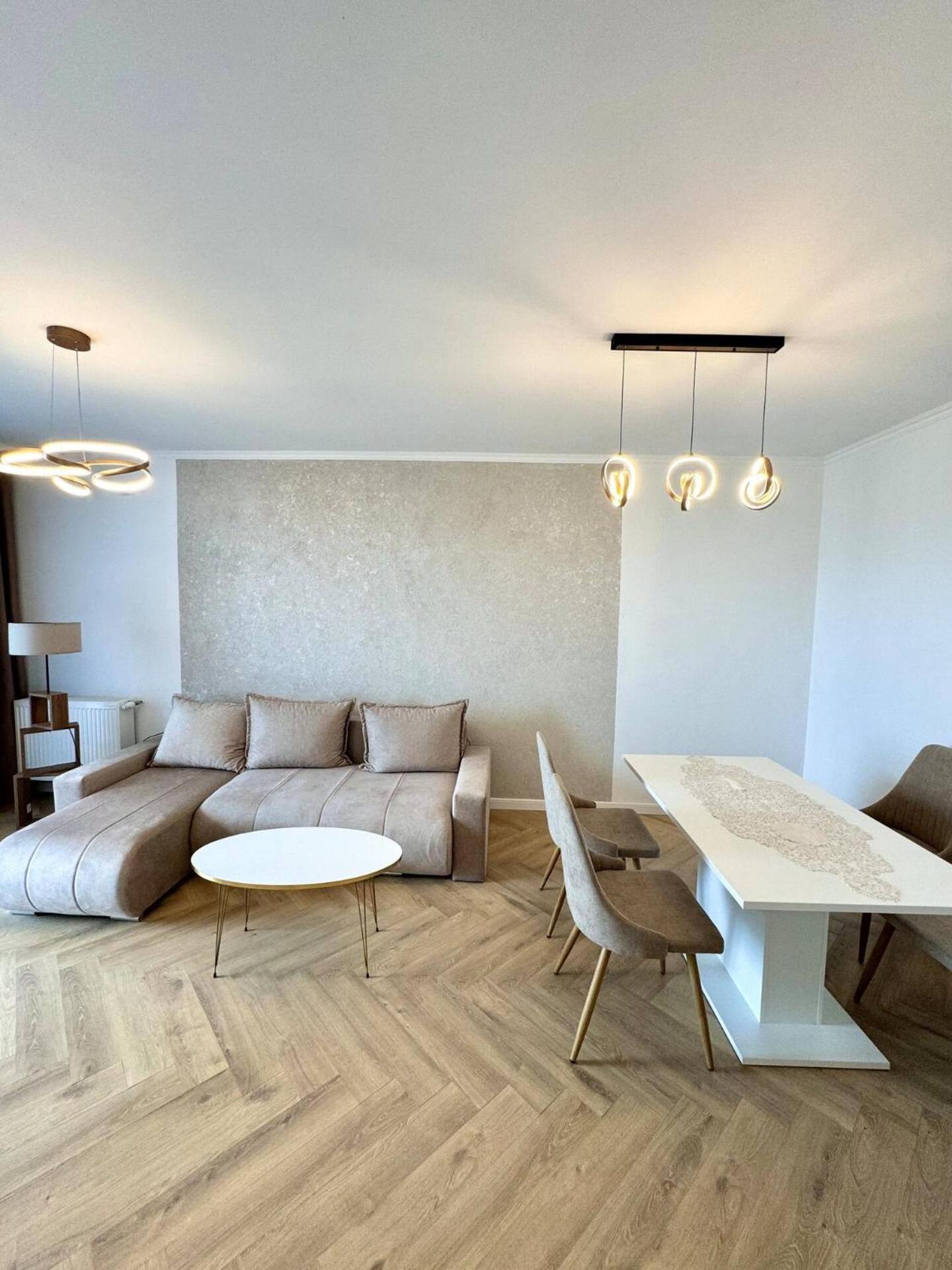 Lake View Luxury Apartament คลูจ-นาโปกา ภายนอก รูปภาพ